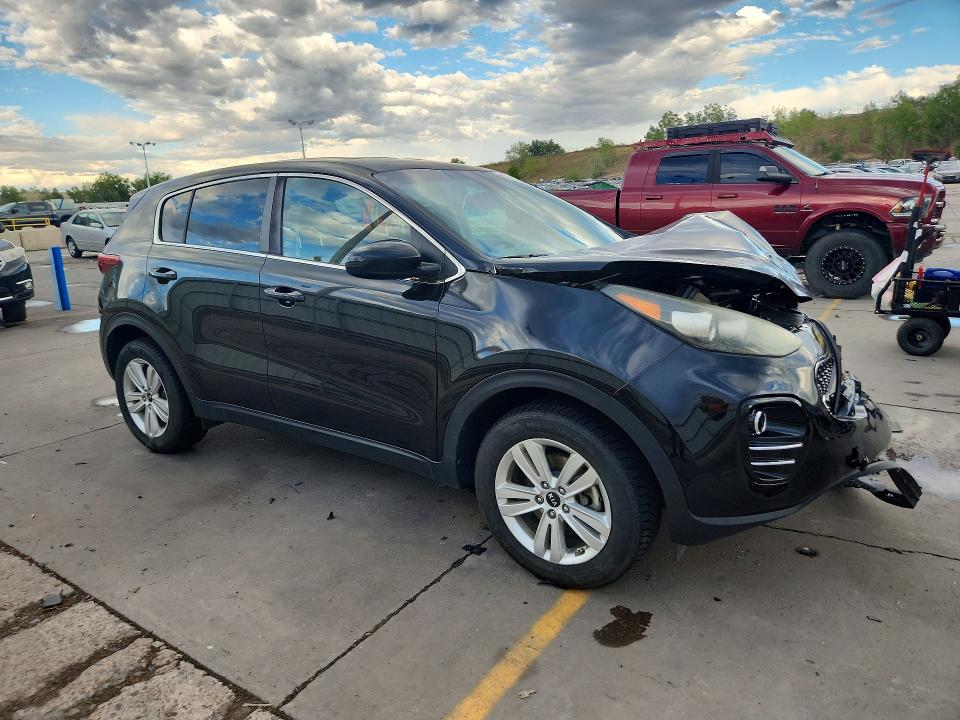 67996426 :رقم المزاد ، KNDPMCAC5J7403087 vin ، 2018 Kia Sportage مزاد بيع