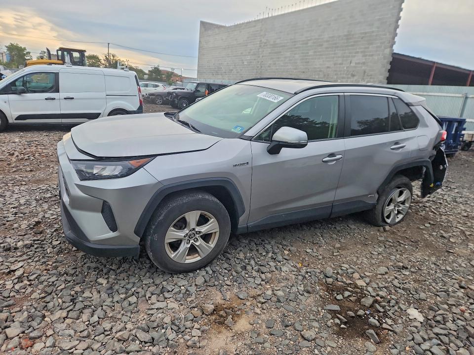 70330166 :رقم المزاد ، JTMM6RFV8MD016744 vin ، 2021 Toyota Rav4 مزاد بيع
