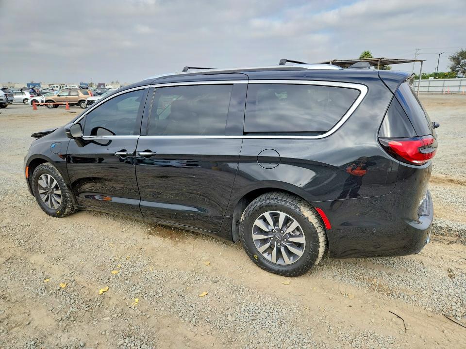 2021 Chrysler Pacifica მანქანა იყიდება აუქციონზე, vin: 2C4RC1L77MR599634, აუქციონის ნომერი: 69026026