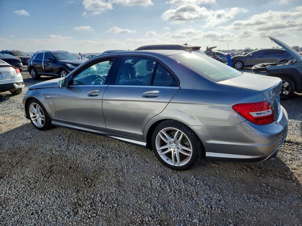 69229176 :رقم المزاد ، WDDGF4HB6CR214118 vin ، 2012 Mercedes-benz C مزاد بيع