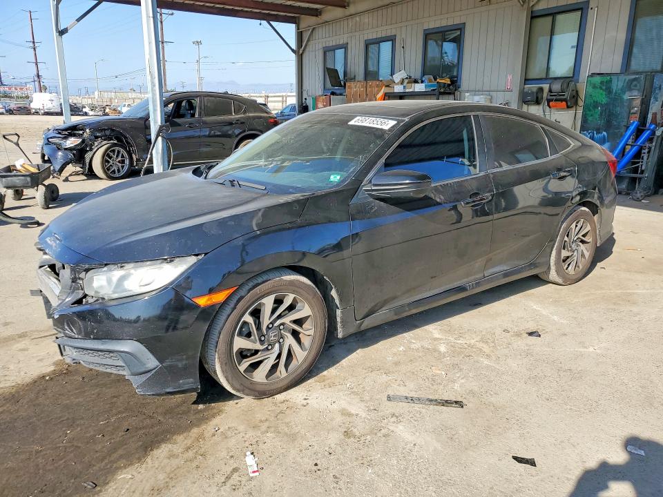 69818556 :رقم المزاد ، 2HGFC2F79GH575545 vin ، 2016 Honda Civic مزاد بيع