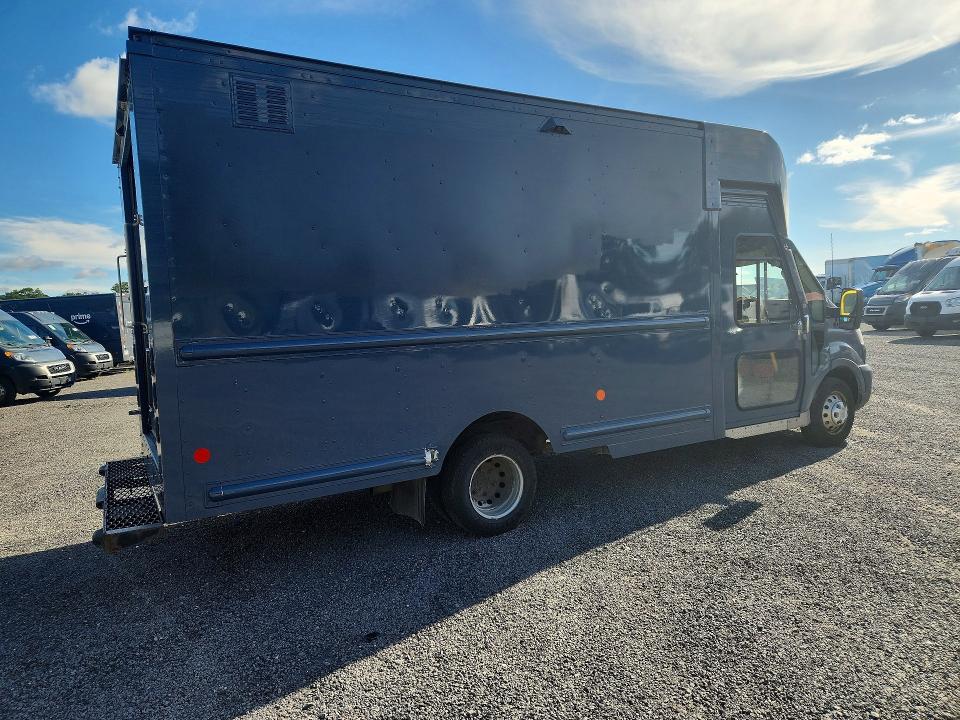 67440406 :رقم المزاد ، 1FDDF6P8XMKA56273 vin ، 2021 Ford Transit مزاد بيع