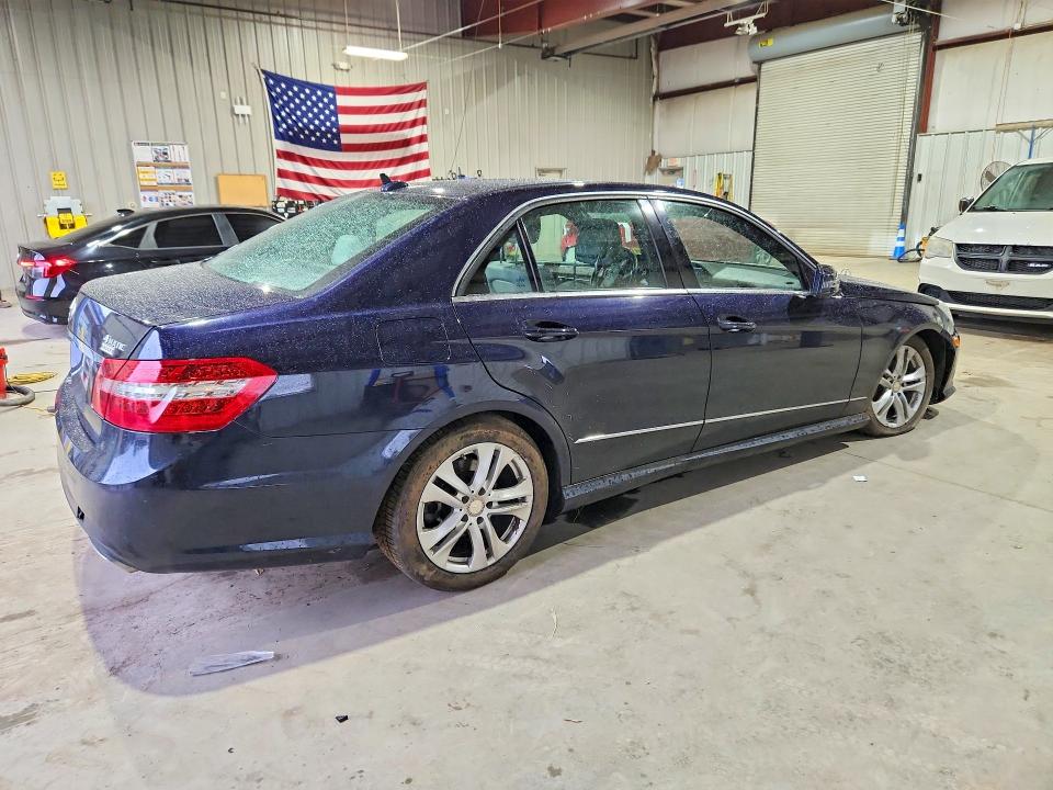 2011 Mercedes-benz E მანქანა იყიდება აუქციონზე, vin: WDDHF8HB9BA437536, აუქციონის ნომერი: 67503476