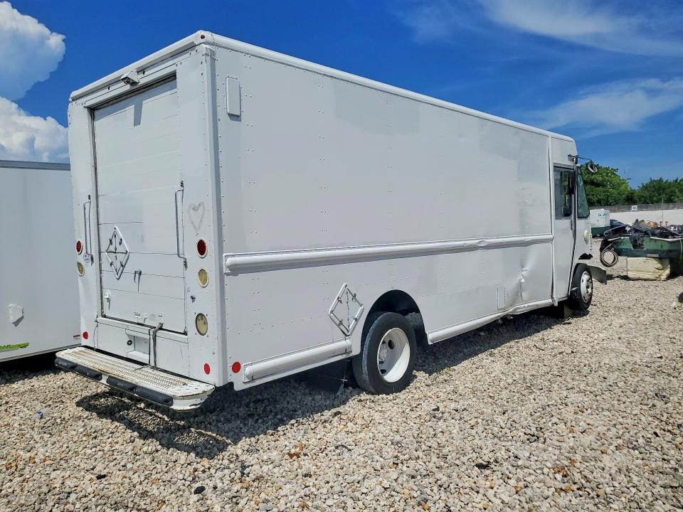 Продаж на аукціоні авто 2020 Freightliner Mt45 Chassis, vin: 4UZAAPFD8LCMC6579, номер лоту: 51974516