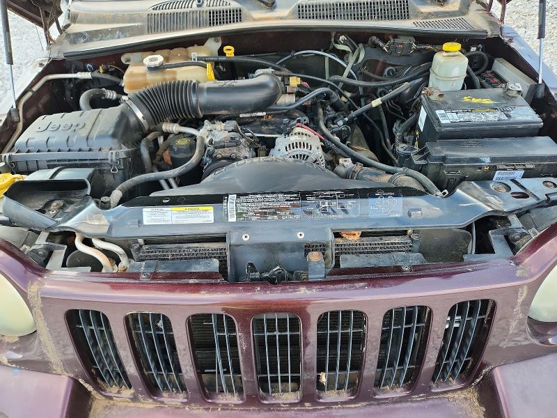2004 Jeep Liberty მანქანა იყიდება აუქციონზე, vin: 1J4GL58K04W153581, აუქციონის ნომერი: 67777316