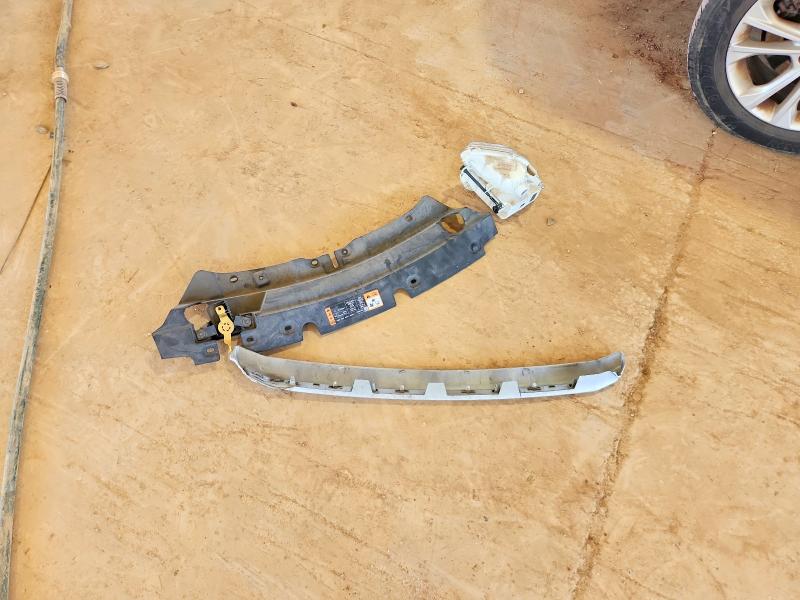 2019 Ford Escape მანქანა იყიდება აუქციონზე, vin: 1FMCU0GDXKUC19243, აუქციონის ნომერი: 67479486