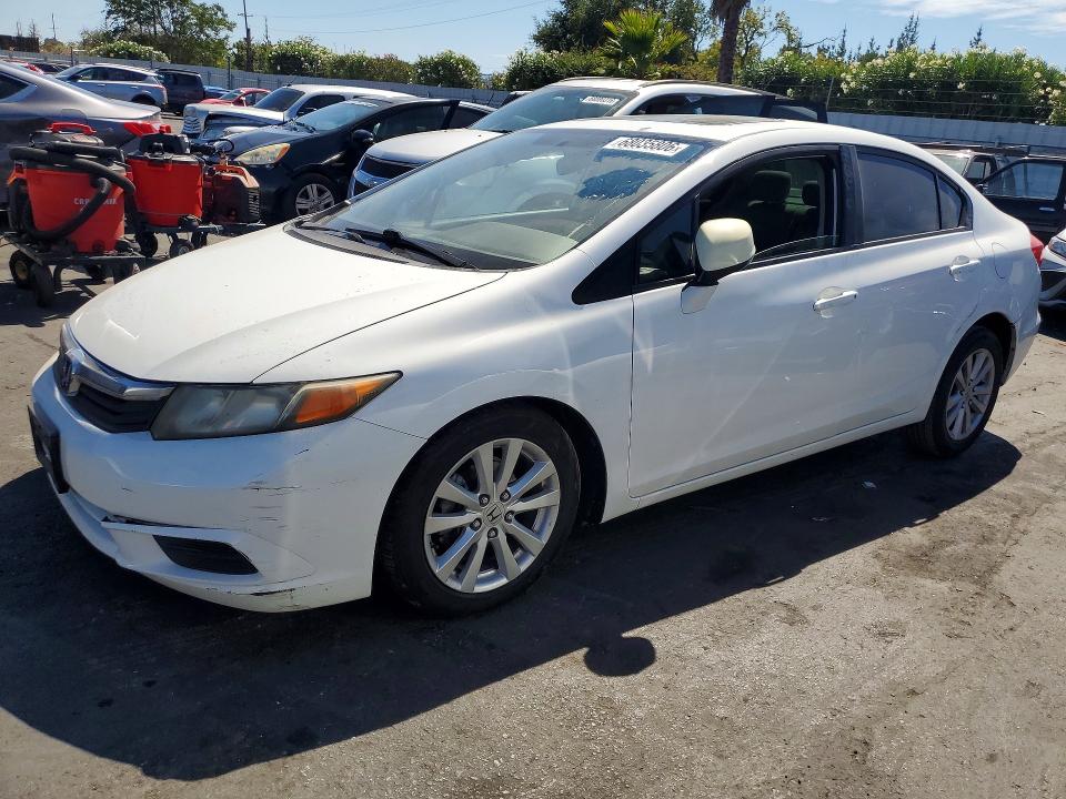 2012 Honda Civic მანქანა იყიდება აუქციონზე, vin: 19XFB2F85CE378436, აუქციონის ნომერი: 68035806