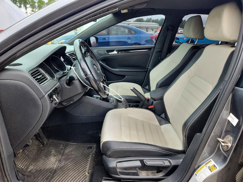2015 Volkswagen Jetta მანქანა იყიდება აუქციონზე, vin: 3VWB17AJ7FM226223, აუქციონის ნომერი: 69826536