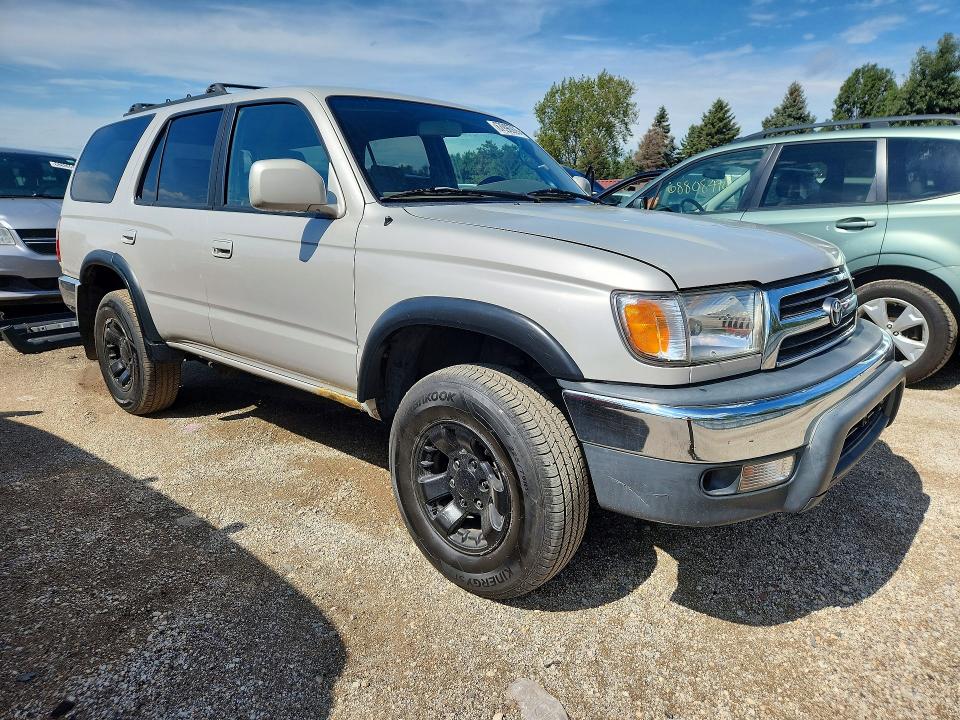 67996926 :رقم المزاد ، JT3GN86RXY0140979 vin ، 2000 Toyota 4runner مزاد بيع