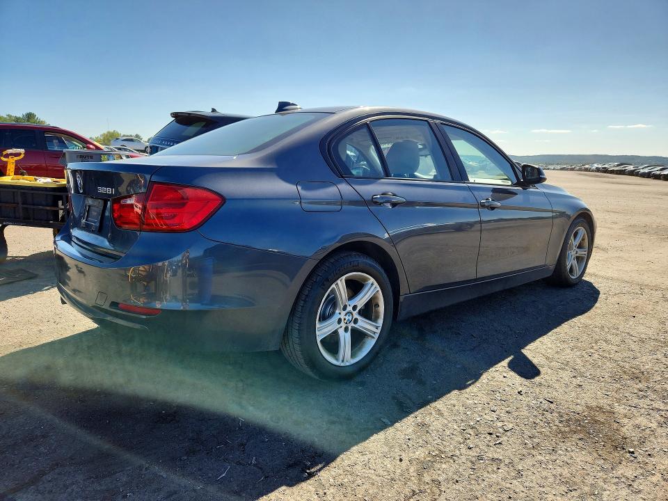 68848086 :رقم المزاد ، WBA3B5C54FP653911 vin ، 2015 Bmw 328 مزاد بيع