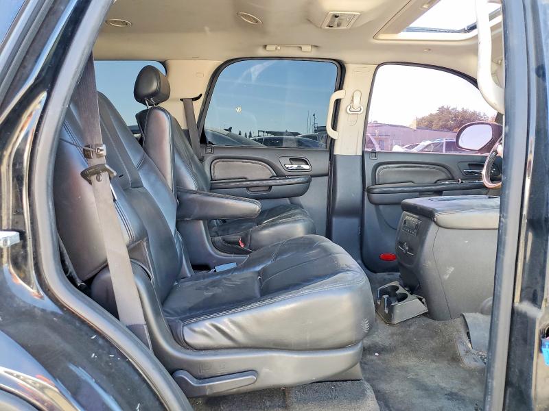 Продажа на аукционе авто 2007 Gmc Yukon, vin: 1GKFK63877J143626, номер лота: 70268606