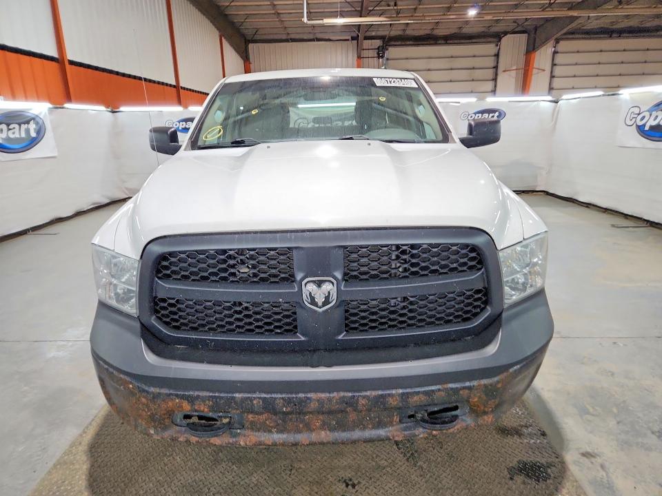 66723346 :رقم المزاد ، 1C6RR7KT4JS303096 vin ، 2018 Ram 1500 مزاد بيع