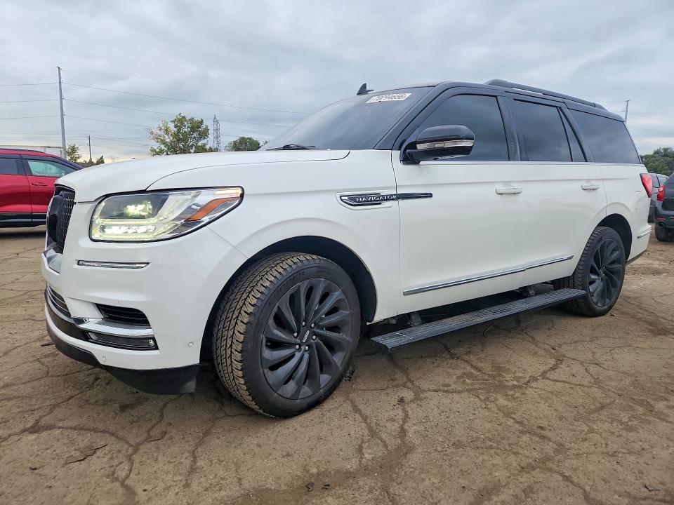 70094656 :رقم المزاد ، 5LMJJ2TT8MEL11888 vin ، 2021 Lincoln Navigator مزاد بيع