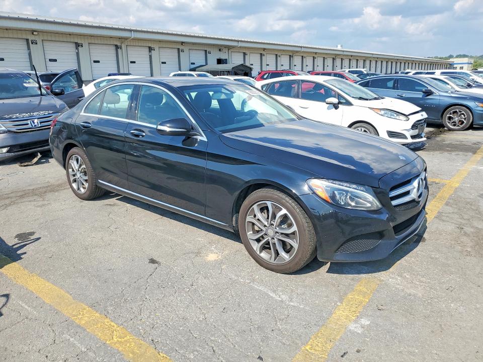 69228006 :رقم المزاد ، 55SWF4KB0FU090788 vin ، 2015 Mercedes-benz C مزاد بيع