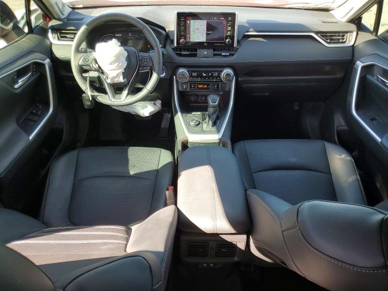 68112536 :رقم المزاد ، 4T3D6RFV5MU027350 vin ، 2021 Toyota Rav4 مزاد بيع
