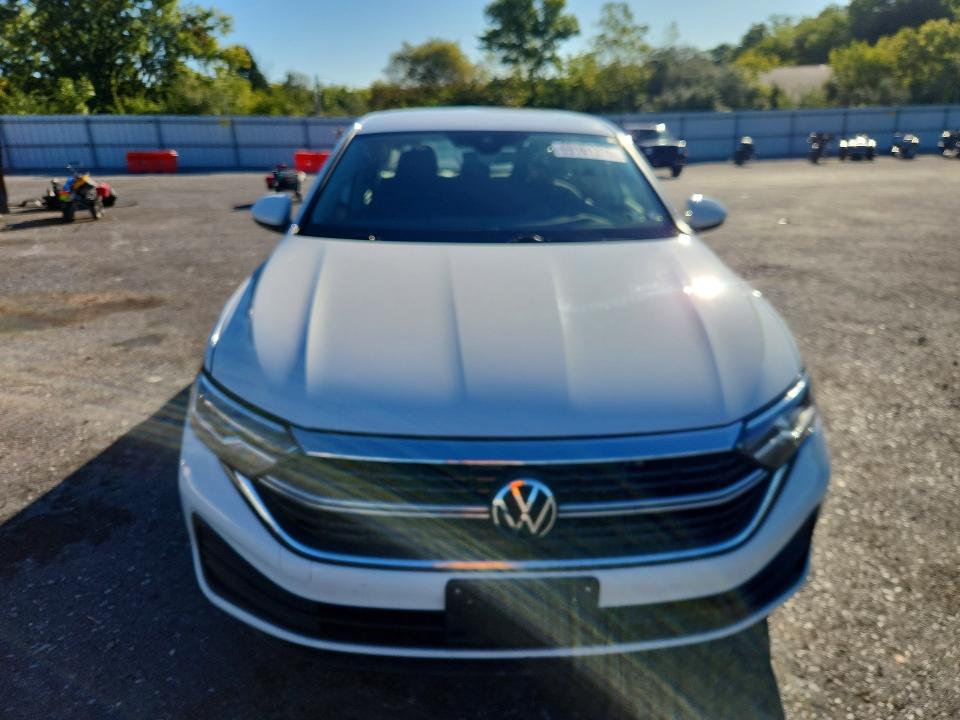 Продаж на аукціоні авто 2024 Volkswagen Jetta, vin: 3VW5M7BU8RM085177, номер лоту: 69161376