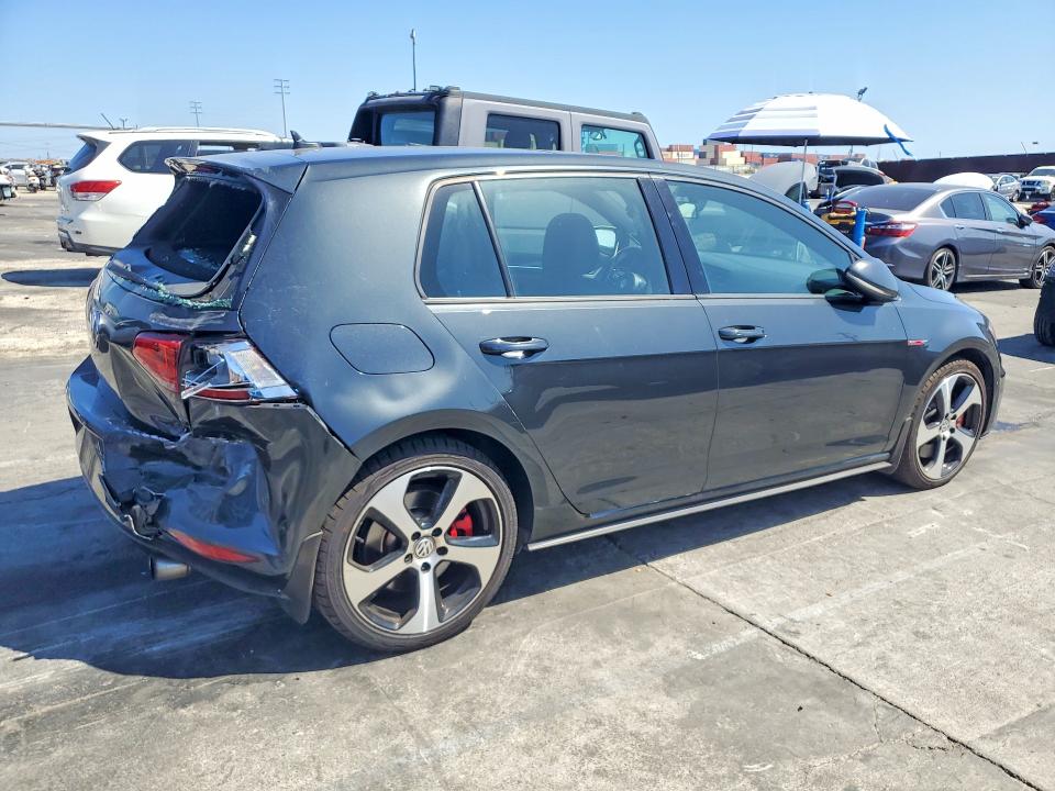 Продажа на аукционе авто 2017 Volkswagen Gti, vin: 3VW447AU2HM018005, номер лота: 68894306