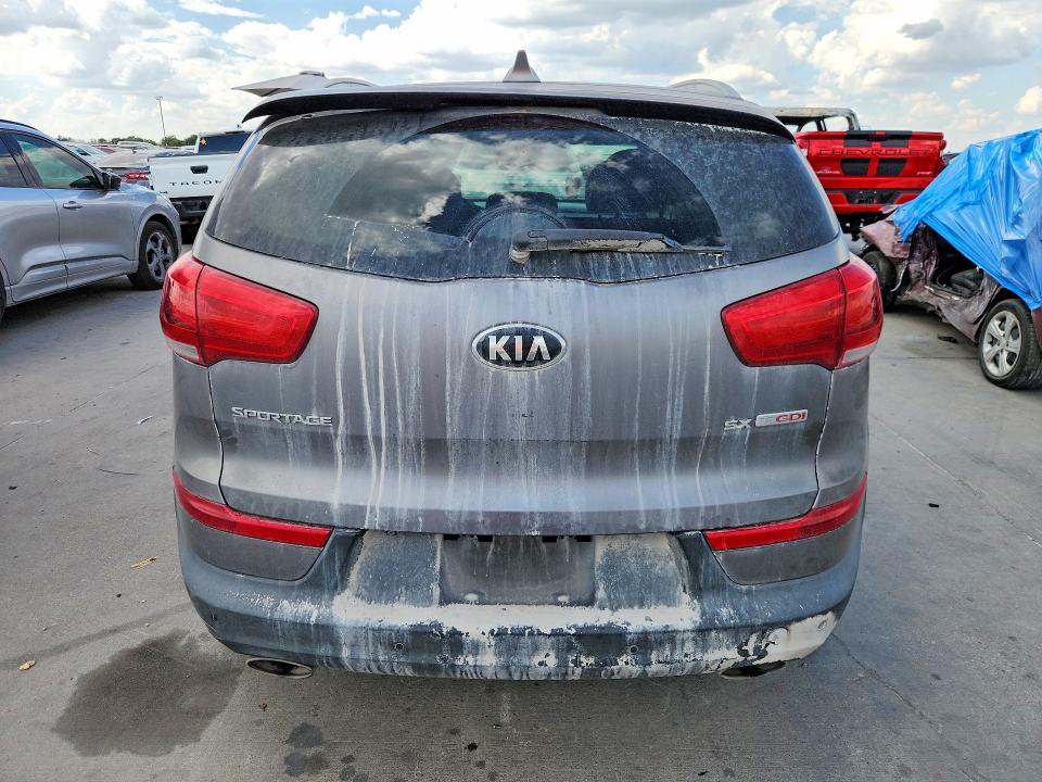 67202906 :رقم المزاد ، KNDPCCA61F7793478 vin ، 2015 Kia Sportage مزاد بيع