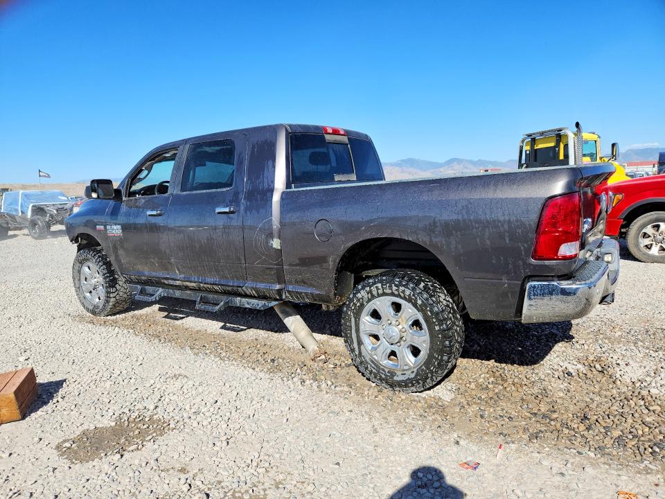 67536316 :رقم المزاد ، 3C6UR5MJ7JG161392 vin ، 2018 Ram 2500 مزاد بيع
