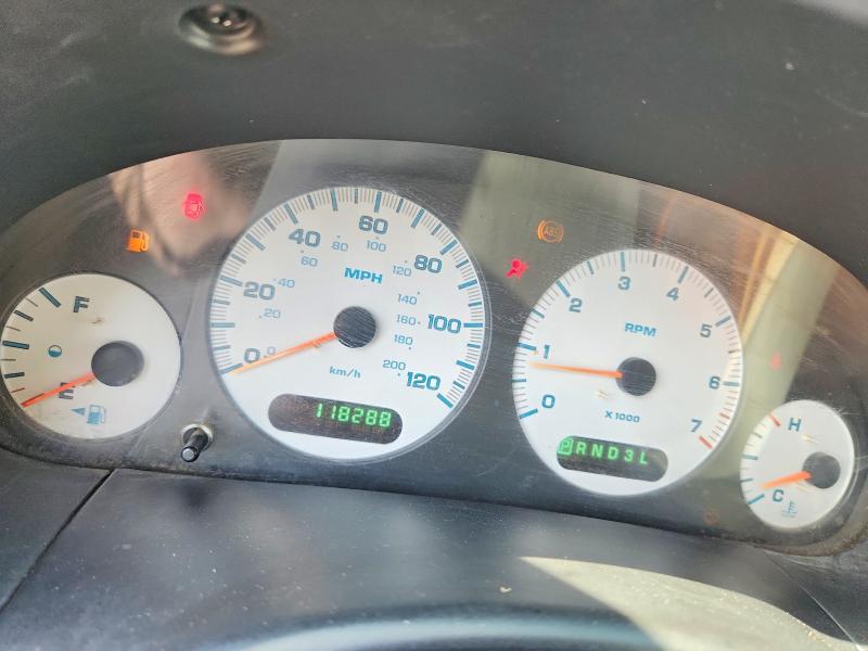 70672596 :رقم المزاد ، 1B4GP45312B552857 vin ، 2002 Dodge Caravan مزاد بيع