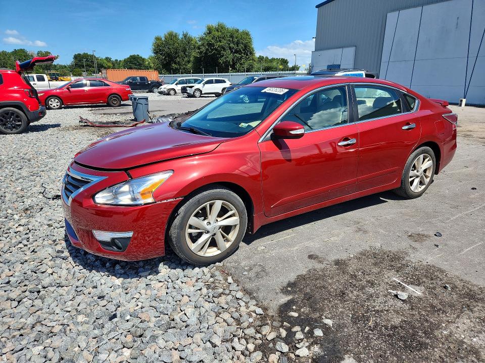 69326206 :رقم المزاد ، 1N4AL3AP0FC589752 vin ، 2015 Nissan Altima مزاد بيع