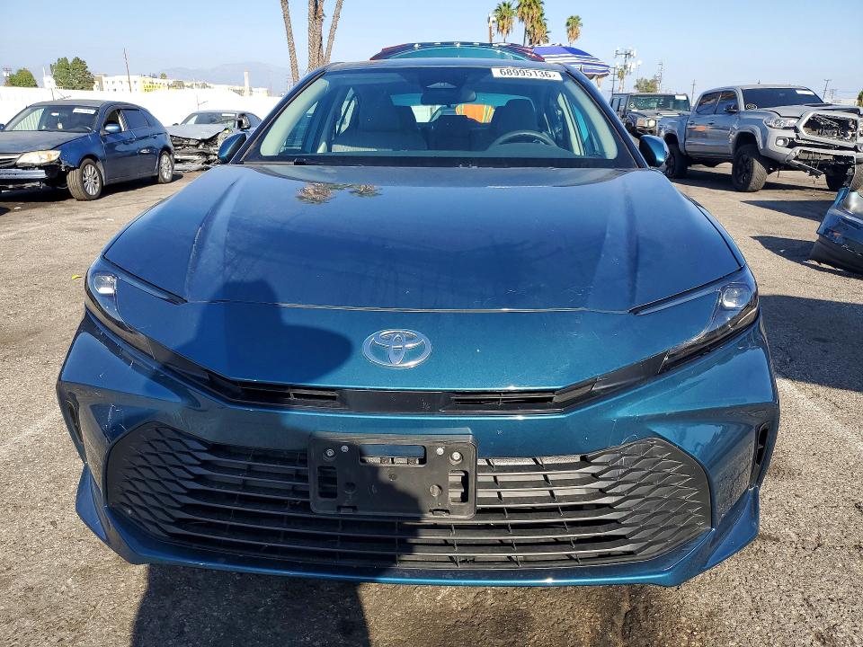Продажа на аукционе авто 2025 Toyota Camry, vin: 4T1DAACK0SU150814, номер лота: 68995136