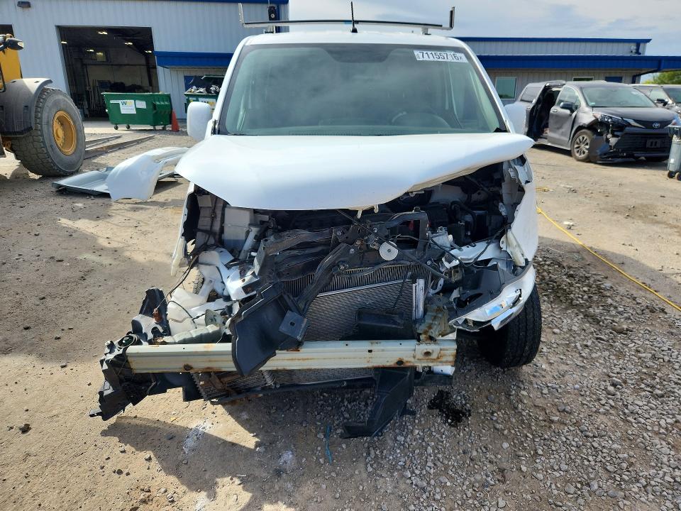 71155716 :رقم المزاد ، 3N6CM0KN7HK713456 vin ، 2017 Nissan Nv200 مزاد بيع