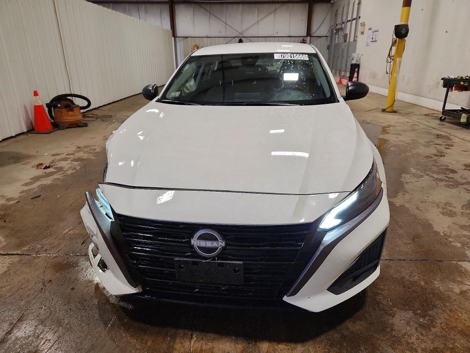 70015666 :رقم المزاد ، 1N4BL4DV6TN312494 vin ، 2026 Nissan Altima مزاد بيع