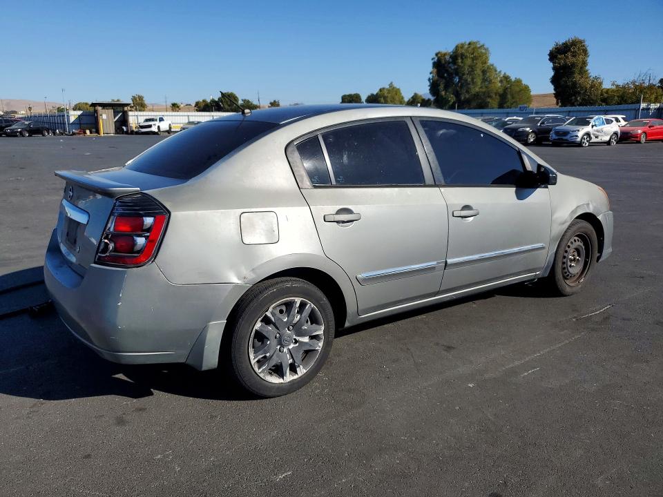2012 Nissan Sentra მანქანა იყიდება აუქციონზე, vin: 3N1AB6AP1CL778945, აუქციონის ნომერი: 71300636