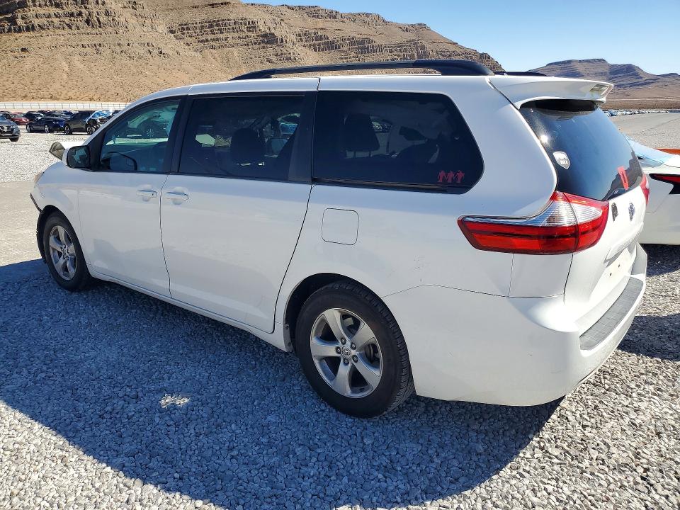 Auction sale of the 2015 Toyota Sienna, vin: 5TDKK3DC4FS587317, lot number: 68297286