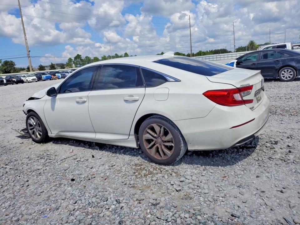 Продаж на аукціоні авто 2018 Honda Accord, vin: 1HGCV1F10JA131625, номер лоту: 69221866