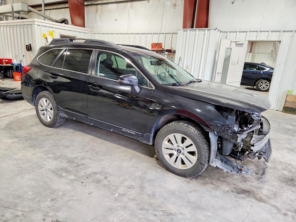 70510196 :رقم المزاد ، 4S4BSAHCXJ3388390 vin ، 2018 Subaru Outback مزاد بيع