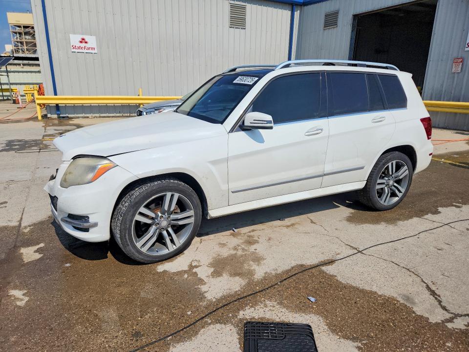 Продаж на аукціоні авто 2015 Mercedes-benz Glk, vin: WDCGG5HB4FG400862, номер лоту: 69630726