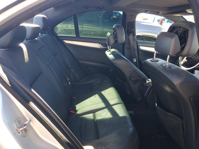 67223646 :رقم المزاد ، WDDGF5EB2AF379804 vin ، 2010 Mercedes-benz C مزاد بيع