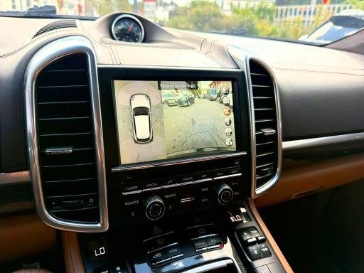 Продажа на аукционе авто 2016 Porsche Cayenne, vin: WP1AC2A2XGLA88408, номер лота: 70012426