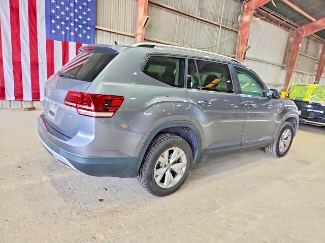 2018 Volkswagen Atlas მანქანა იყიდება აუქციონზე, vin: 1V2AR2CAXJC527133, აუქციონის ნომერი: 68818906