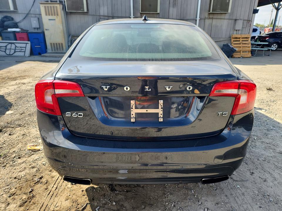Aukcja sprzedaży 2015 Volvo S60, vin: YV126MFD0F2316708, numer aukcji: 70122686