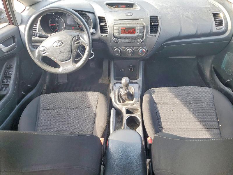 67502016 :رقم المزاد ، 3KPFK4A78JE250876 vin ، 2018 Kia Forte مزاد بيع
