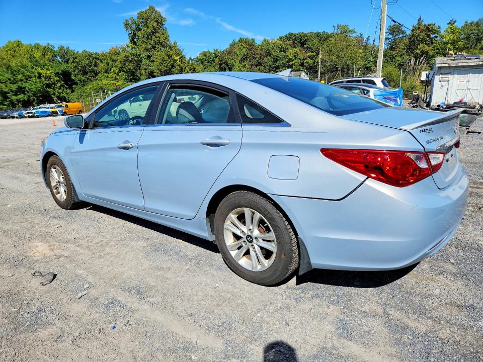 70471586 :رقم المزاد ، 5NPEB4AC5DH788623 vin ، 2013 Hyundai Sonata مزاد بيع