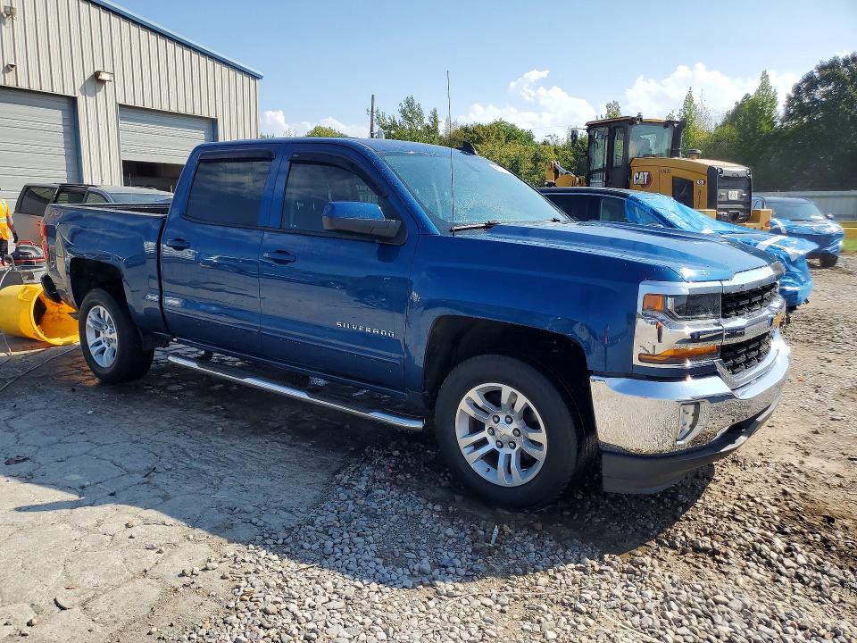 68263696 :رقم المزاد ، 3GCUKRECXJG366564 vin ، 2018 Chevrolet Silverado مزاد بيع