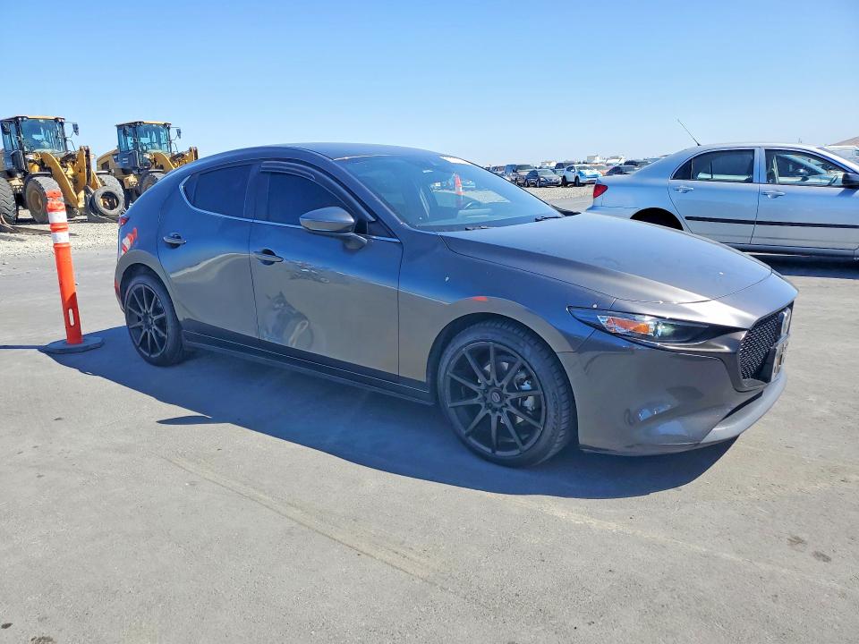 Продаж на аукціоні авто 2019 Mazda 3, vin: JM1BPAMM3K1135753, номер лоту: 69357006