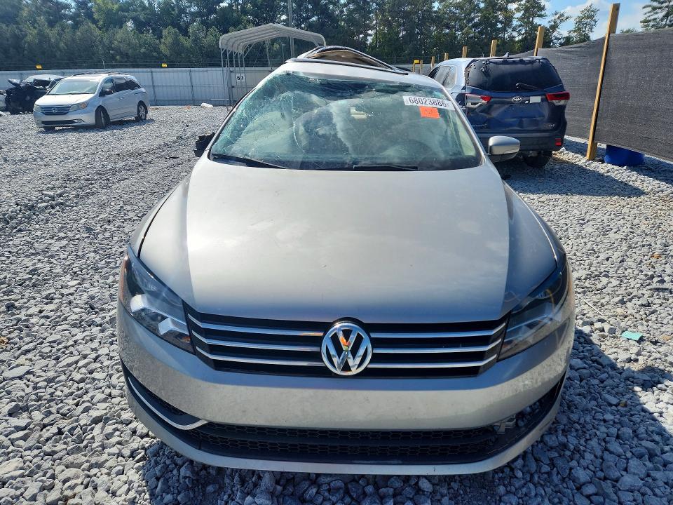 2013 Volkswagen Passat მანქანა იყიდება აუქციონზე, vin: 1VWBP7A39DC141138, აუქციონის ნომერი: 68023886