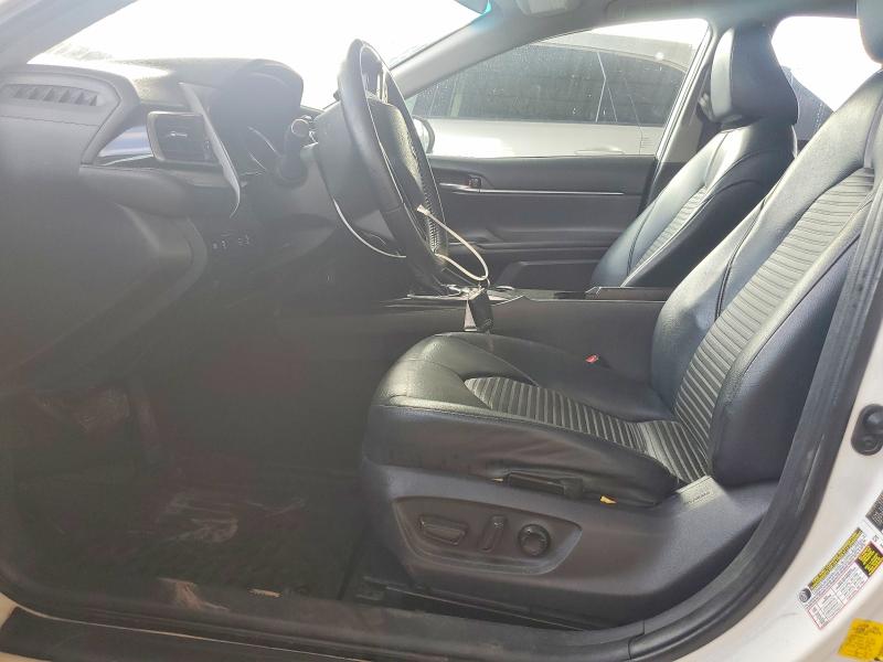 2019 Toyota Camry მანქანა იყიდება აუქციონზე, vin: 4T1B11HK7KU278967, აუქციონის ნომერი: 68697726