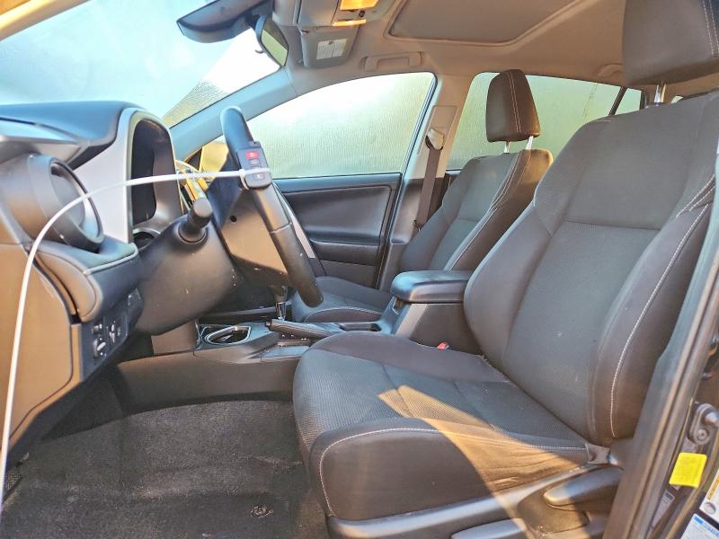 67419196 :رقم المزاد ، JTMRFREV9JJ739300 vin ، 2018 Toyota Rav4 مزاد بيع