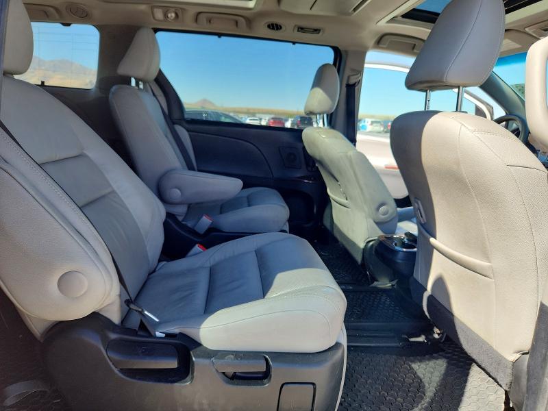 Продажа на аукционе авто 2016 Toyota Sienna, vin: 5TDYK3DC0GS697129, номер лота: 69525606