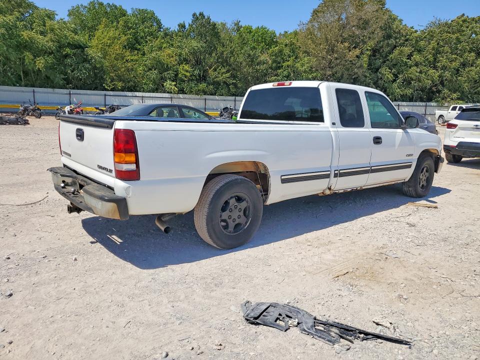 Продаж на аукціоні авто 2000 Chevrolet Silverado, vin: 1GCEC19T1YE408618, номер лоту: 67609086