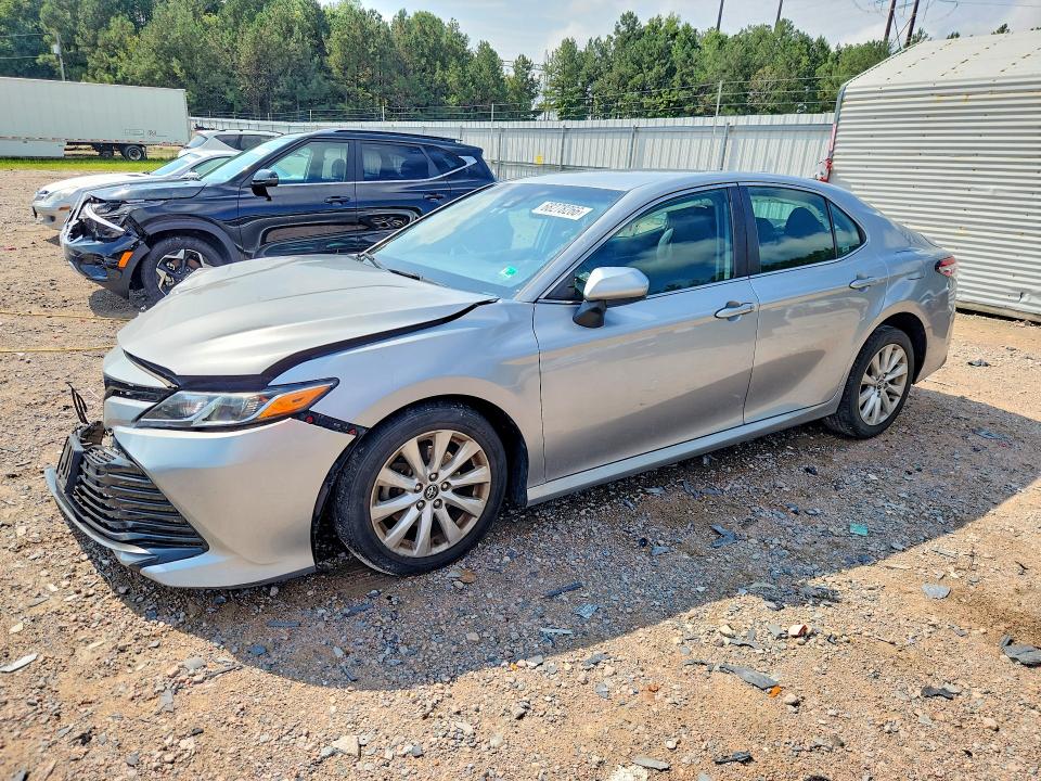 Продажа на аукционе авто 2020 Toyota Camry, vin: 4T1C11AKXLU918802, номер лота: 68278266