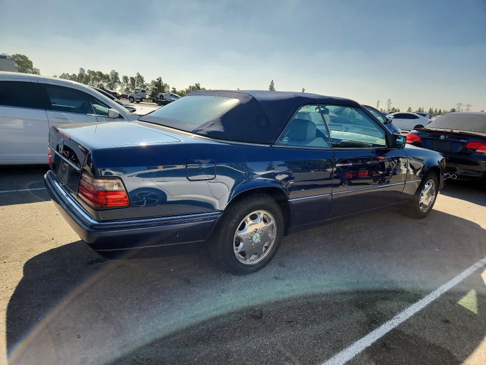 Продажа на аукционе авто 1995 Mercedes-benz E, vin: WDBEA66E5SC199409, номер лота: 67884516
