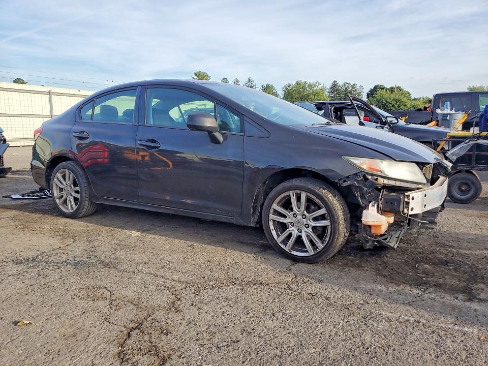 Продаж на аукціоні авто 2013 Honda Civic, vin: 19XFB2F54DE214120, номер лоту: 67742496