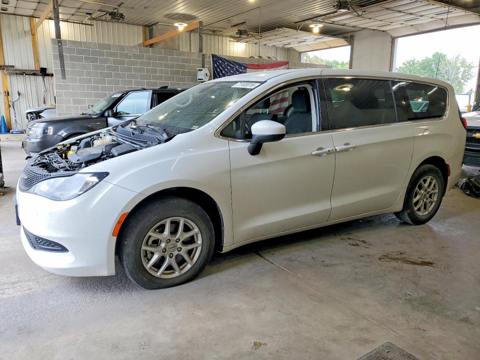 2021 Chrysler Voyager მანქანა იყიდება აუქციონზე, vin: 2C4RC1CG3MR580109, აუქციონის ნომერი: 71103016